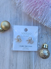 Load image into Gallery viewer, Bow Earrings
