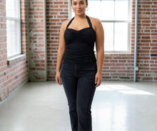 Load image into Gallery viewer, Halter Lace Top
