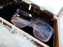 Load image into Gallery viewer, Fab Oversized Sunnies
