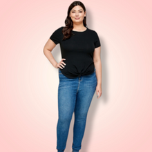 Load image into Gallery viewer, Top with front Knot (Black)
