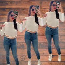 Load image into Gallery viewer, Mock Neck Crop
